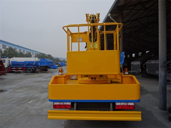國五江淮雙排高空作業(yè)車(chē)(12-16米)