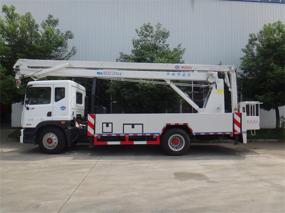 國五東風(fēng)D9高空作業(yè)車(chē)(20米)