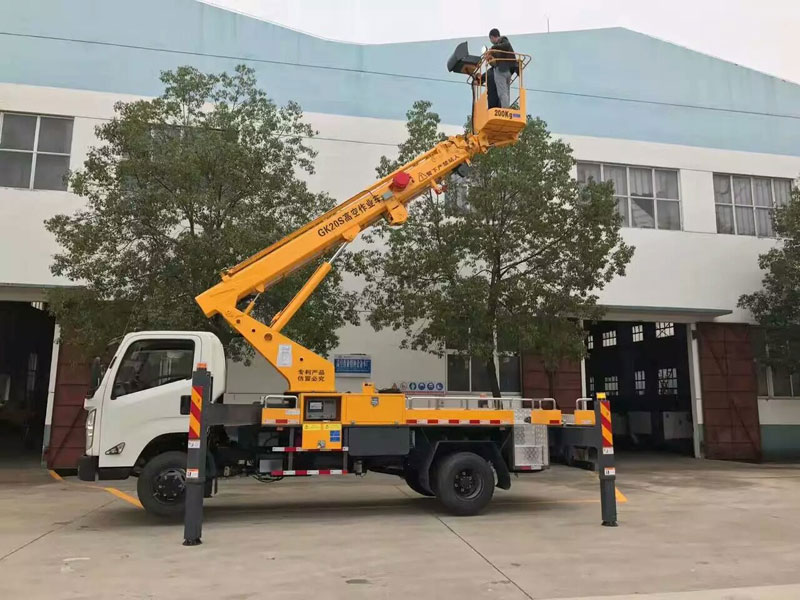 國五江鈴伸縮臂高空作業(yè)車(chē)（20米）