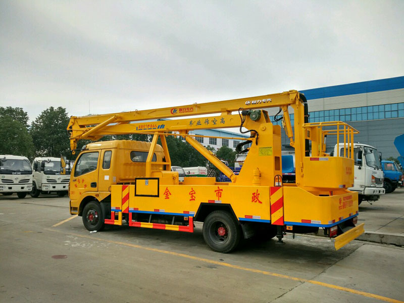 國五東風(fēng)多利卡排半18米高空作業(yè)車(chē)