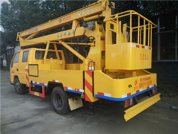 江鈴藍牌12米高空作業(yè)車(chē)