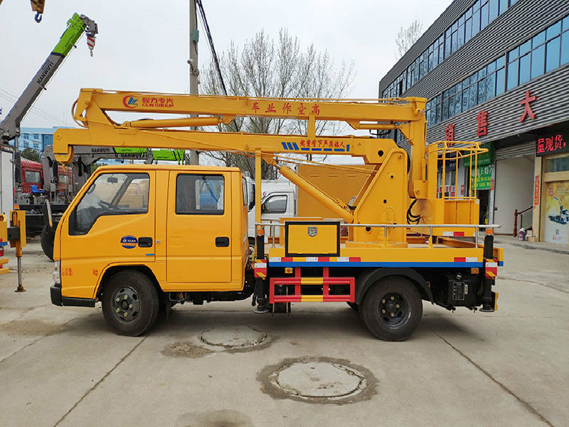 國六江鈴12米藍牌高空作業(yè)車(chē)廠(chǎng)家直銷(xiāo)