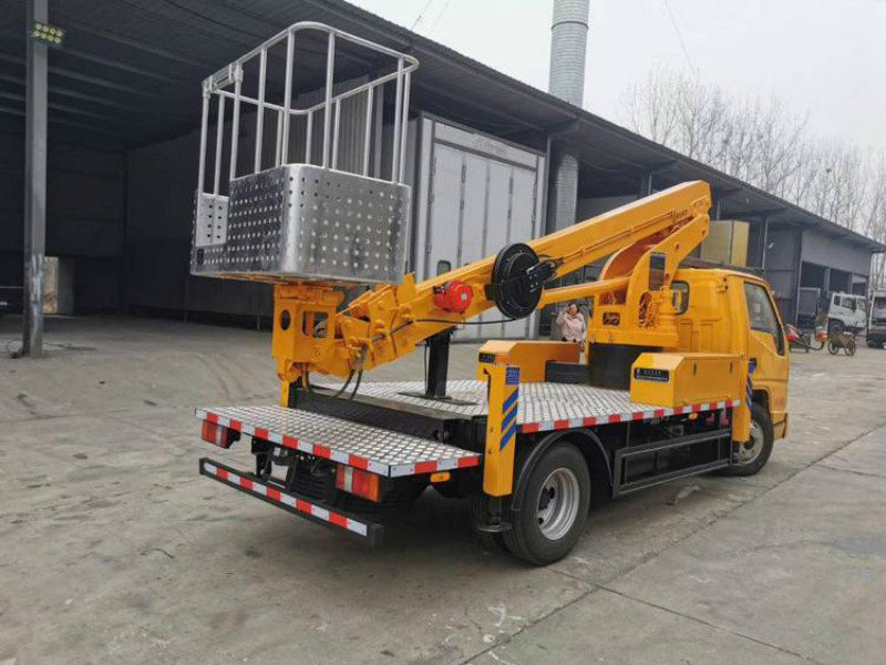 期待已久的江鈴21米藍牌高空作業(yè)車(chē)升降車(chē)發(fā)售了