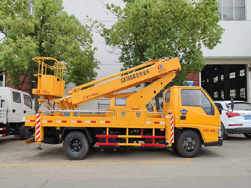 江鈴16米高空作業(yè)車(chē)熱銷(xiāo)中