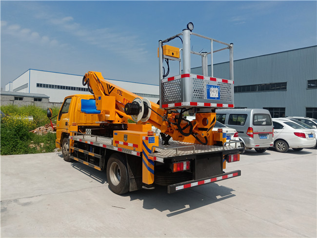 江鈴國六17.2米藍牌伸縮臂高空作業(yè)車(chē)