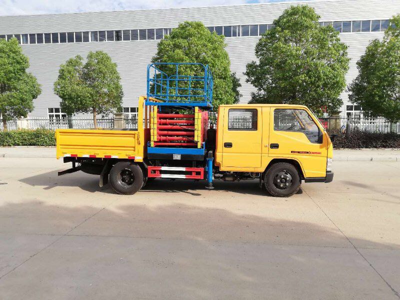 江鈴10米升降平臺車(chē)