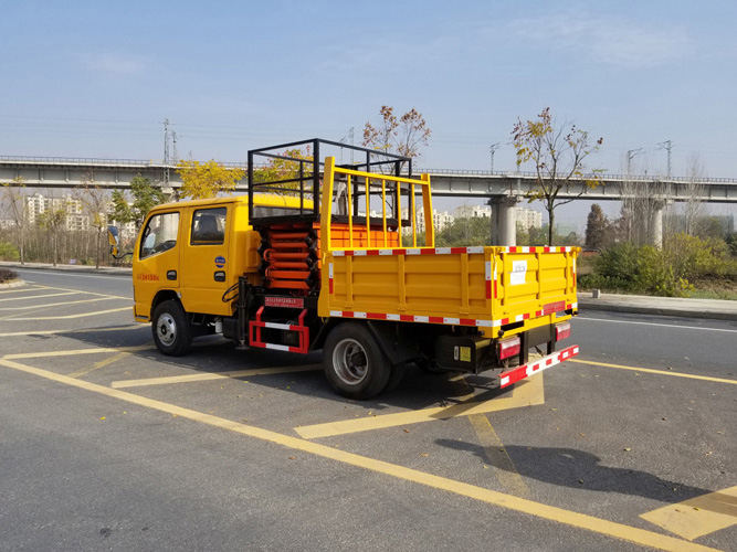 東風(fēng)藍牌6-10米垂直升降作業(yè)車(chē)