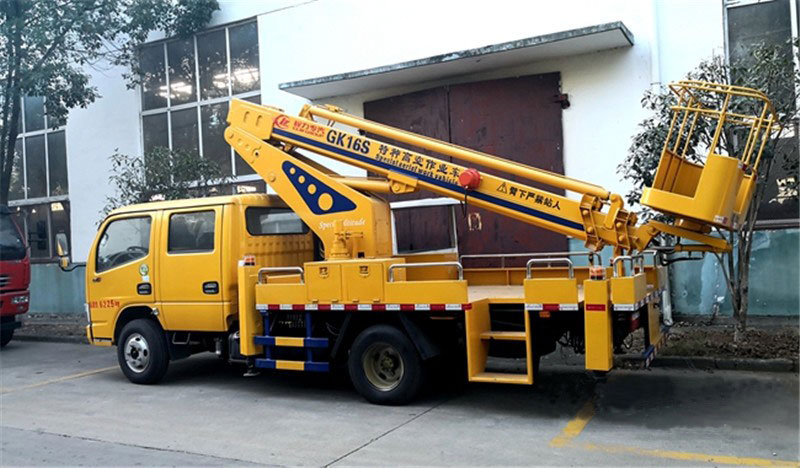 雙排座16米伸縮臂高空作業(yè)車(chē)出發(fā)了