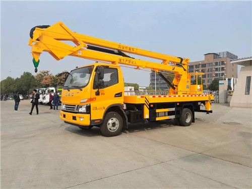 國六江淮駿鈴18米高空作業(yè)車(chē)配置介紹