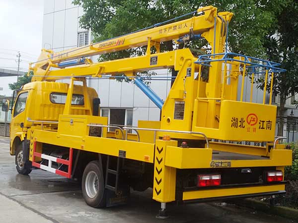 18米高空作業(yè)車(chē)上哪購買(mǎi)