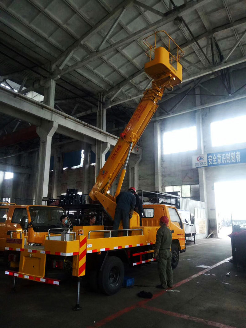 江鈴藍牌12-16米高空作業(yè)車(chē)