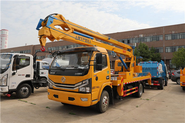 新款東風(fēng)多利卡D7國六18米折疊臂式高空作業(yè)車(chē)