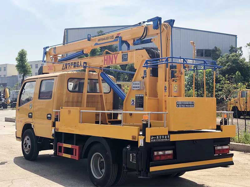 東風(fēng)雙排12米藍牌高空作業(yè)車(chē)