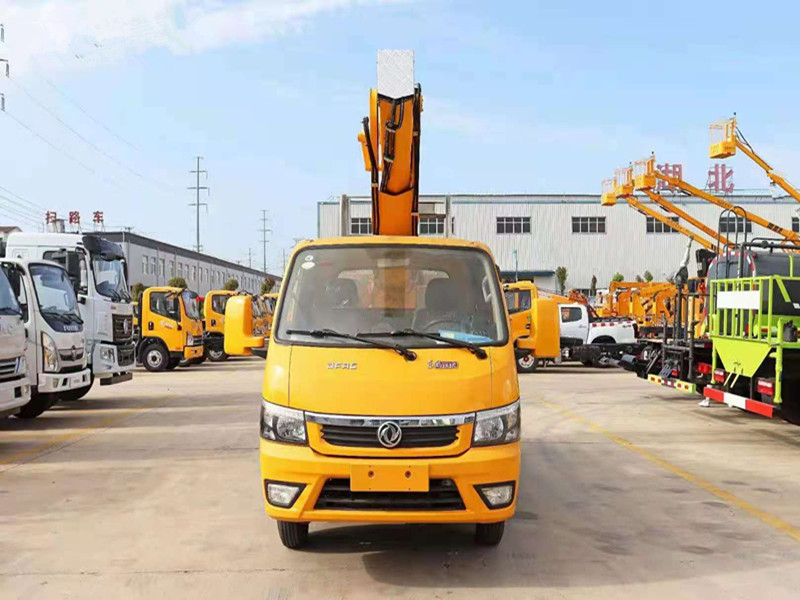 國六東風(fēng)途逸藍牌20米高空作業(yè)車(chē)