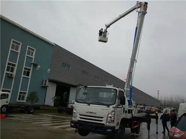 國六江鈴18米高空作業(yè)車(chē)