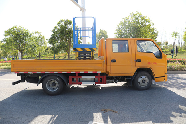 國六江鈴順達8米升降式高空作業(yè)車(chē)配置