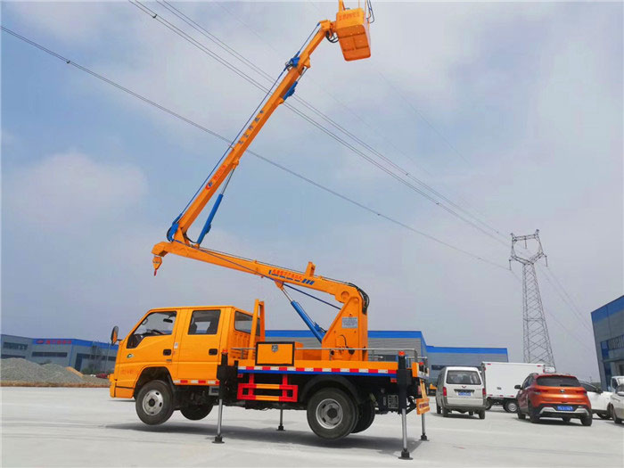 藍牌國六江鈴13米高空作業(yè)車(chē)