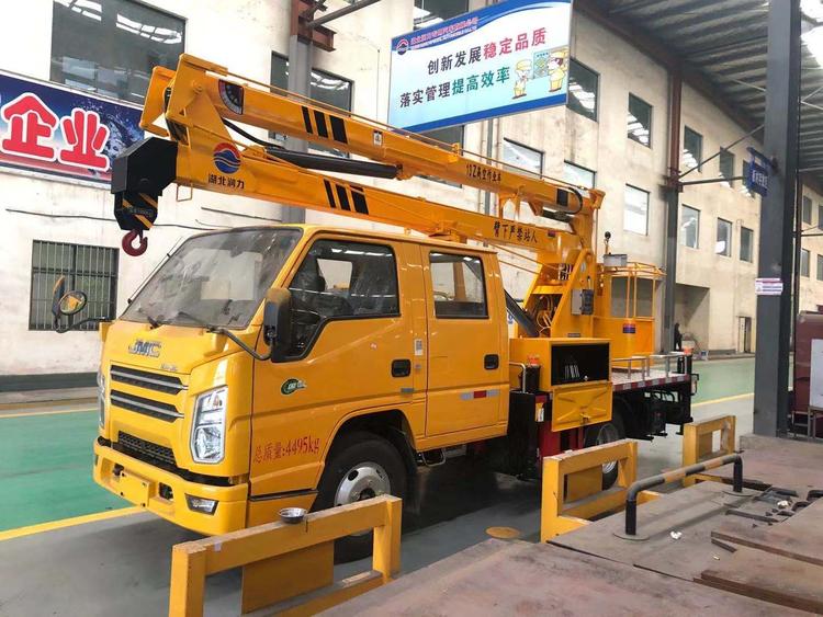 潤之星國六江鈴13米高空作業(yè)車(chē)