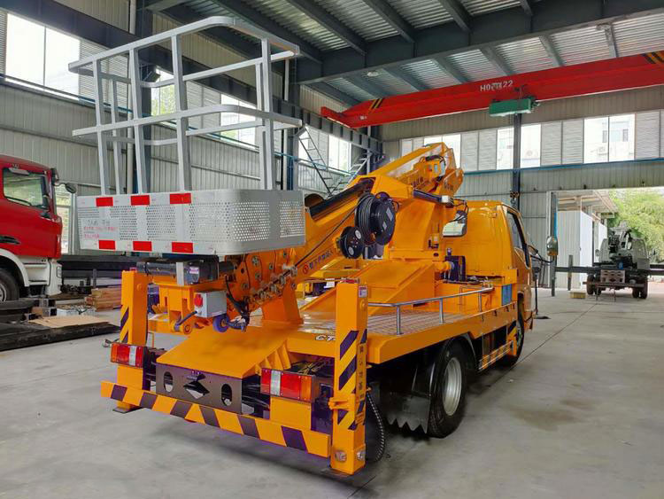 國六江鈴順達21米高空作業(yè)車(chē)