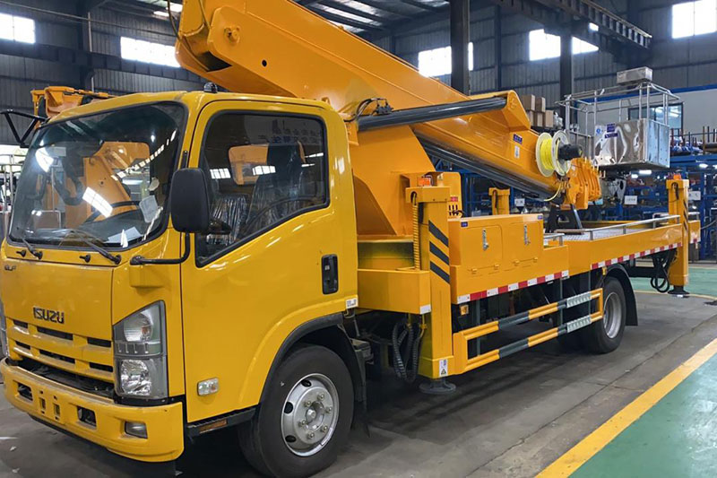 五十鈴25米-32米伸縮臂高空作業(yè)車(chē)