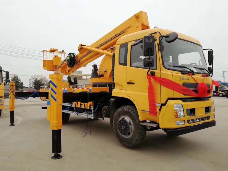 國六東風(fēng)天錦32米伸縮臂高空作業(yè)車(chē)
