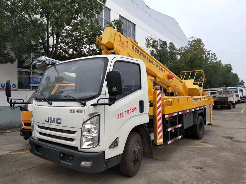 江鈴凱銳20米直臂高空作業(yè)車(chē)