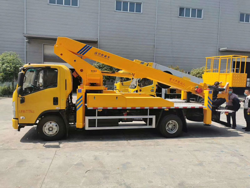 五十鈴國六25米直臂高空作業(yè)車(chē)