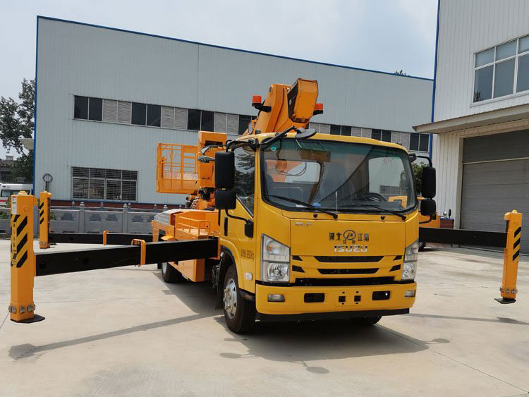 32米伸縮臂高空作業(yè)車(chē)
