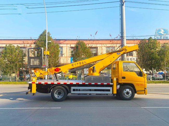 藍牌國六江淮康鈴21米直臂高空作業(yè)車(chē)