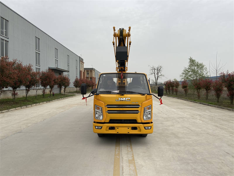 藍牌江鈴順達13米高空作業(yè)車(chē)