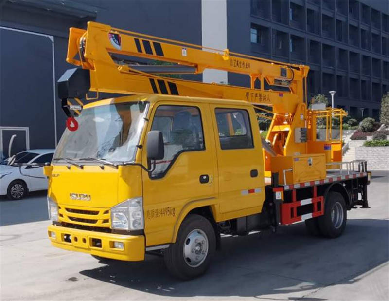 五十鈴雙排13米高空作業(yè)車(chē)