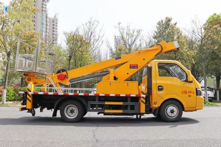 東風(fēng)途逸22米藍牌單排伸縮臂高空作業(yè)車(chē)