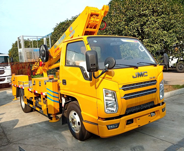 江鈴國六伸縮臂21米高空作業(yè)車(chē)