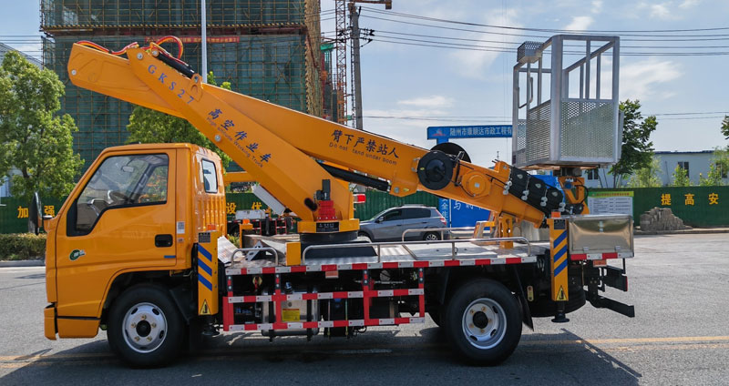 27米高空作業(yè)車(chē)