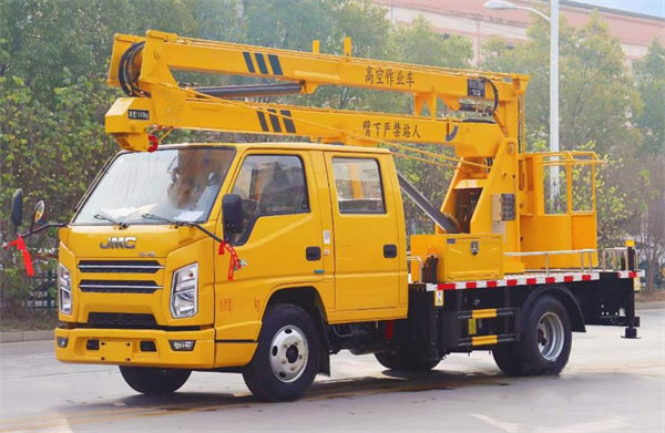 藍牌江鈴16米曲臂高空作業(yè)車(chē)