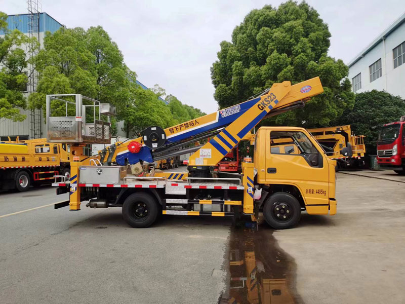 23米江鈴藍牌直臂伸縮式高空工作車(chē)-CL5042JGKA6DS