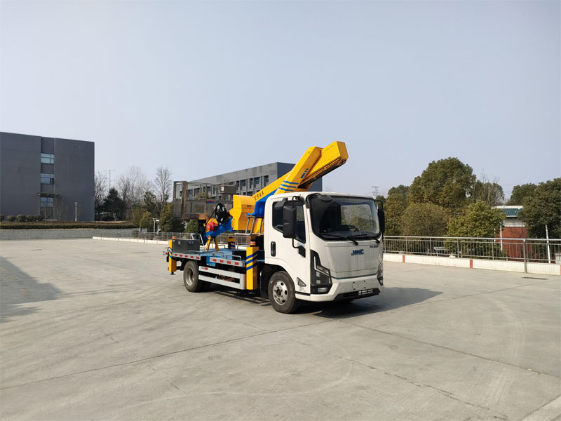 純電動(dòng)江鈴23米高空作業(yè)車(chē)