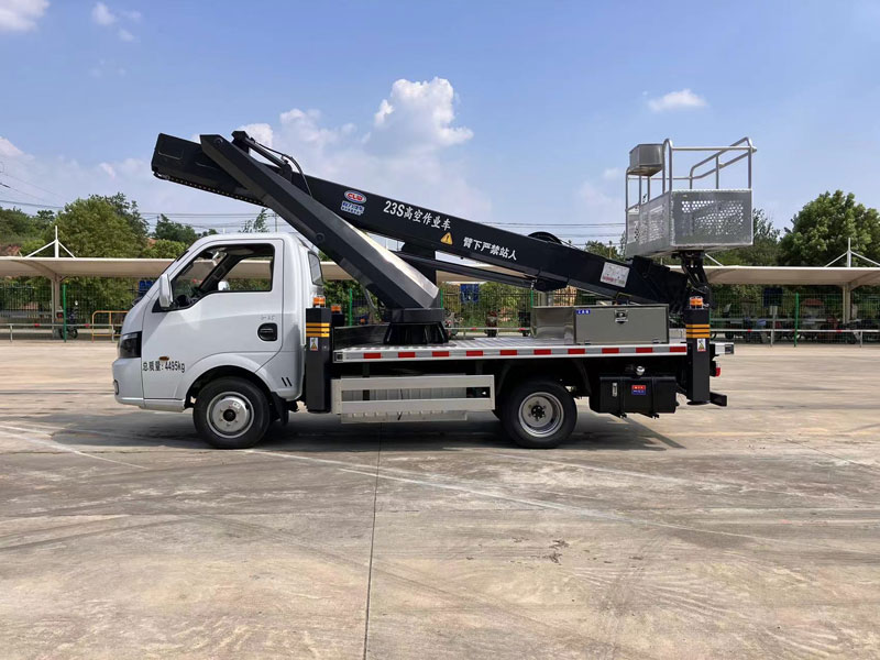 東風(fēng)高端智能型23米藍牌純電動(dòng)高空作業(yè)車(chē)