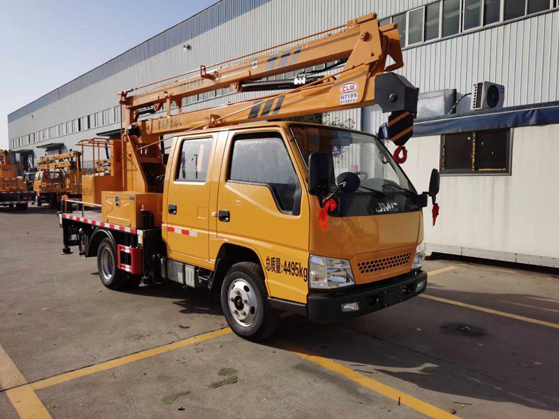 江鈴順威13米藍牌折臂高空作業(yè)車(chē)